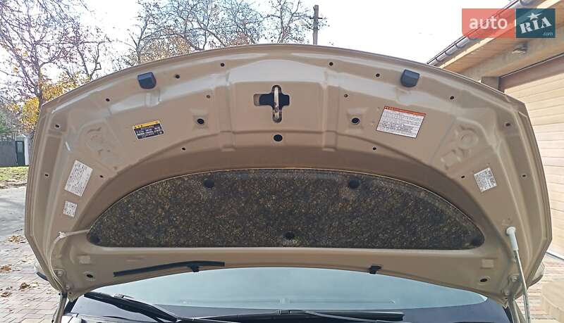 Минивэн Toyota Sienta 2018 в Одессе фото 81 Минивэн Toyota Sienta 2018 в Одессе