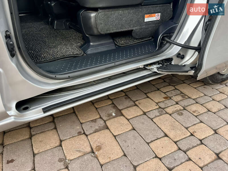 Минивэн Toyota Sienta 2018 в Белой Церкви