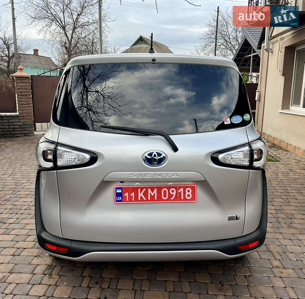 Минивэн Toyota Sienta 2018 в Белой Церкви