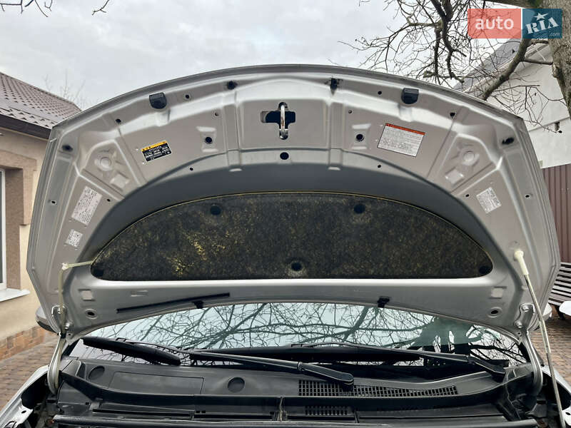 Минивэн Toyota Sienta 2018 в Белой Церкви