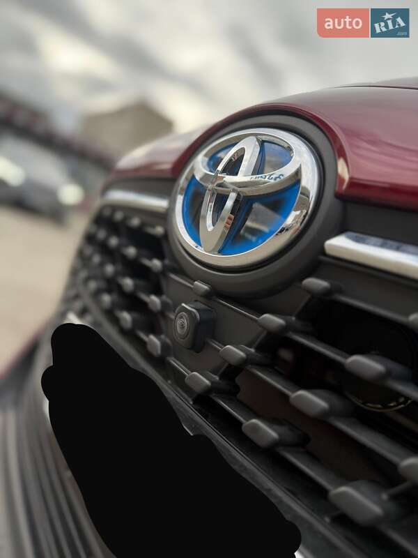 Минивэн Toyota Sienta 2020 в Фастове