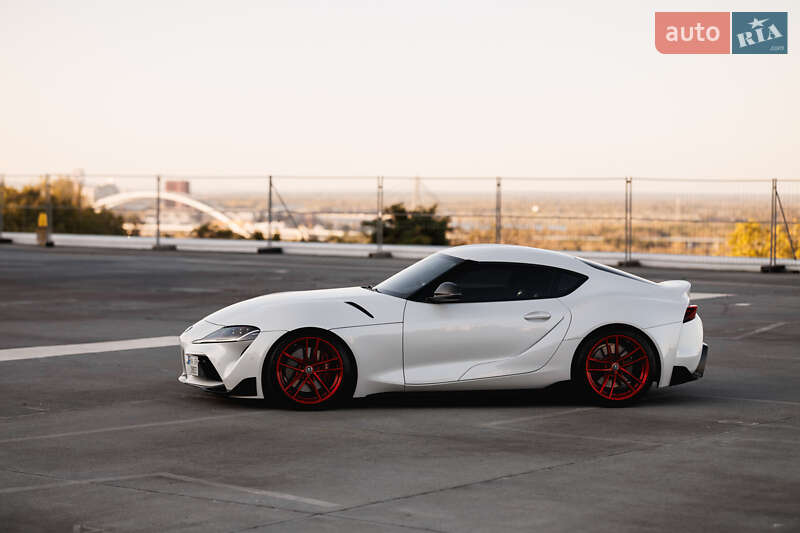 Купе Toyota Supra 2020 в Києві