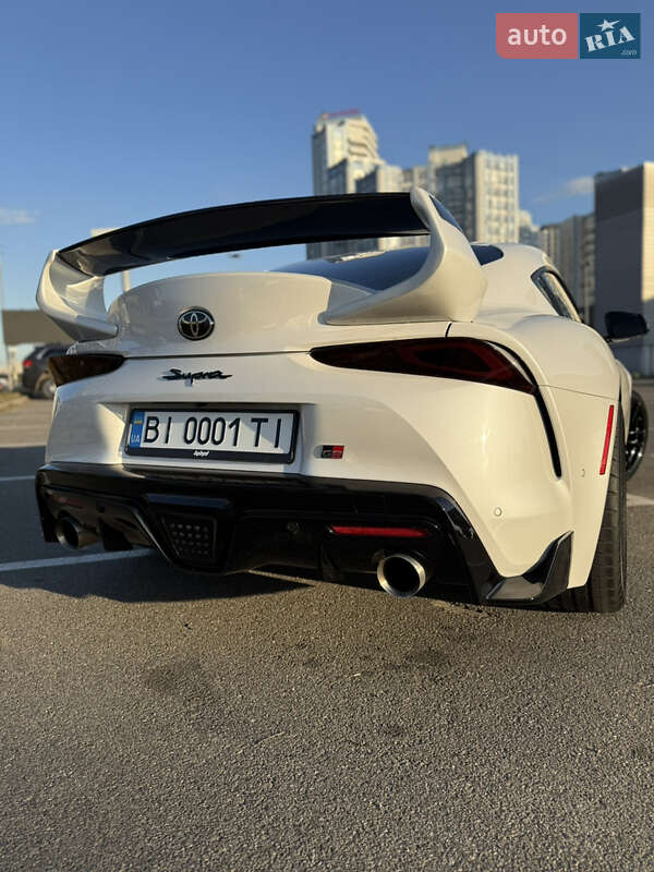 Купе Toyota Supra 2021 в Киеве