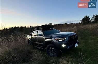 Пикап Toyota Tacoma 2018 в Хмельницком