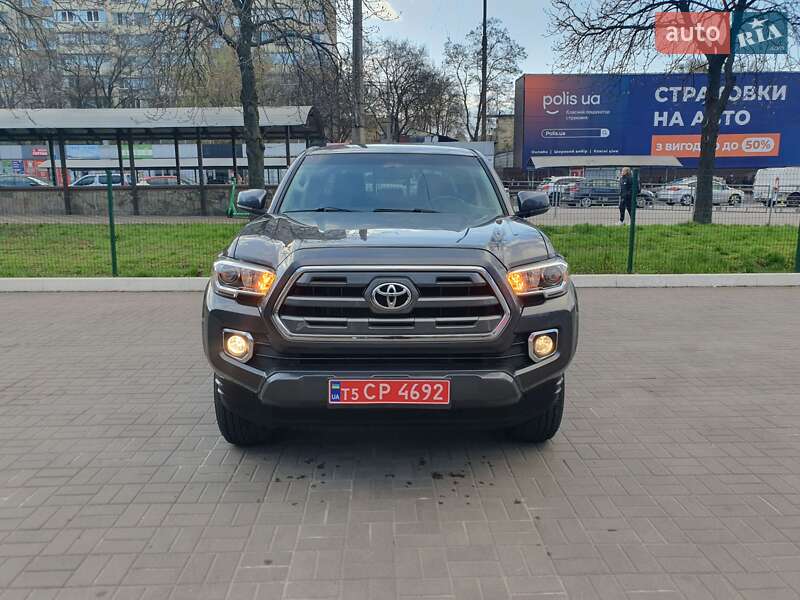 Пикап Toyota Tacoma 2017 в Киеве