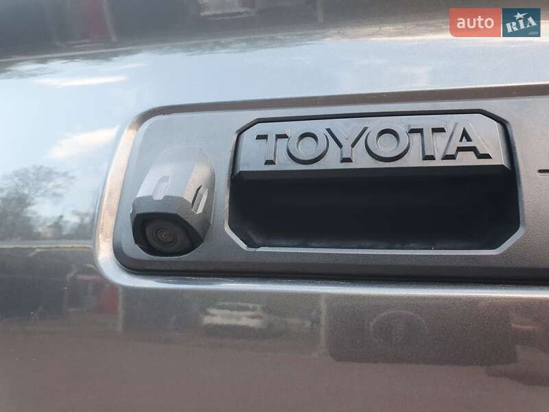 Пикап Toyota Tacoma 2017 в Киеве