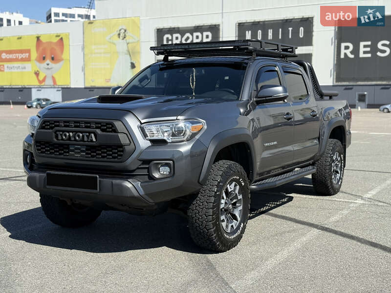 Toyota Tacoma 2018