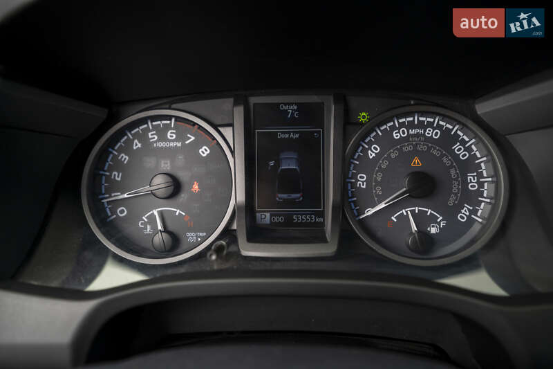 Пикап Toyota Tacoma 2016 в Киеве