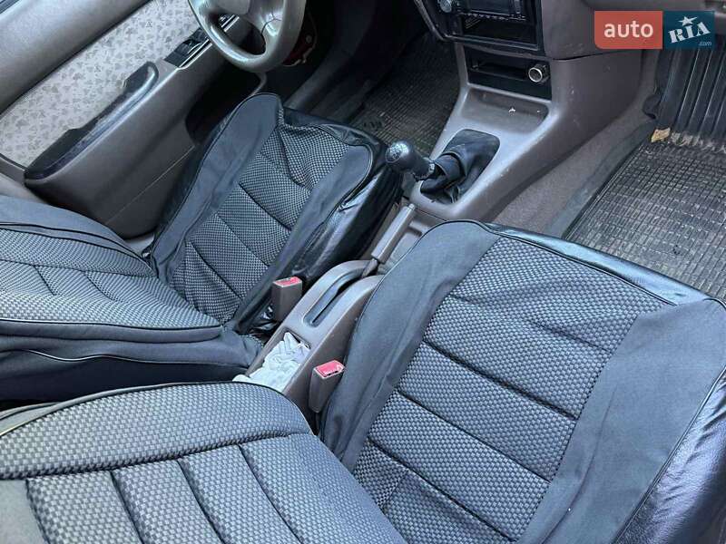 Седан Toyota Tercel 1997 в Харькове