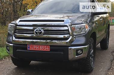 Пикап Toyota Tundra 2015 в Одессе