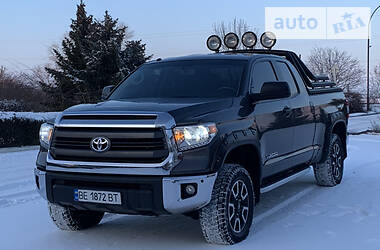 Пикап Toyota Tundra 2014 в Южноукраинске