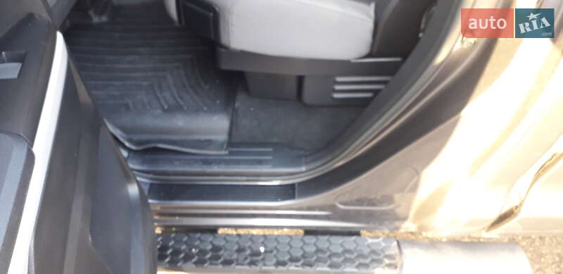 Пикап Toyota Tundra 2017 в Мостиске