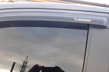 Пікап Toyota Tundra 2017 в Мостиській