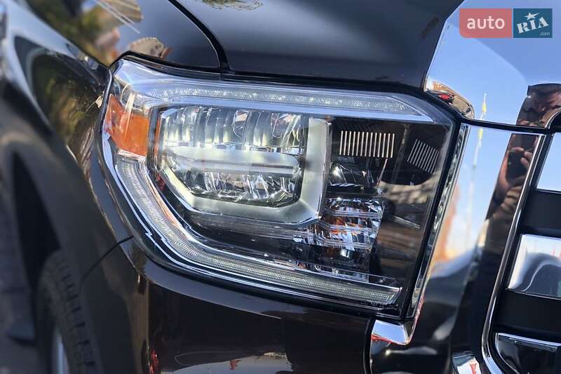 Пікап Toyota Tundra 2018 в Умані