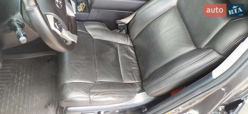 Пикап Toyota Tundra 2014 в Киеве