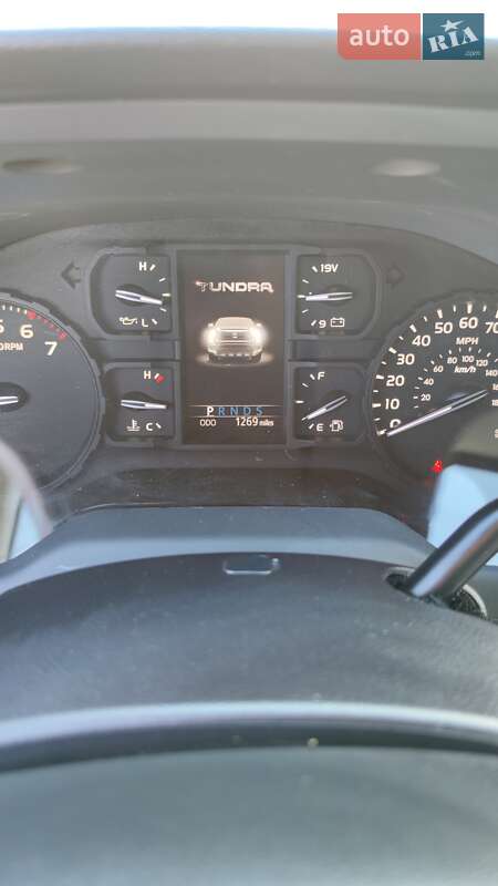 Пікап Toyota Tundra 2021 в Києві