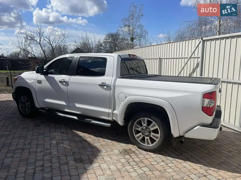 Toyota Tundra