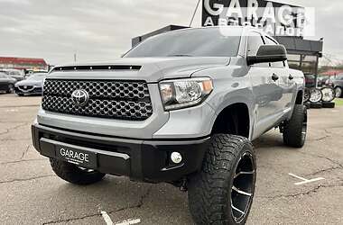 Пікап Toyota Tundra 2018 в Києві