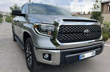 Пикап Toyota Tundra 2019 в Ровно