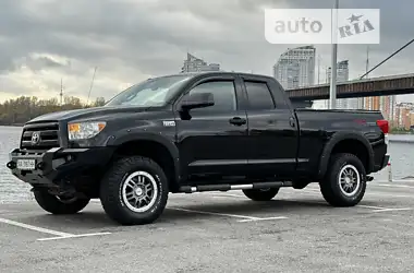 Toyota Tundra 2012