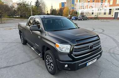 Пикап Toyota Tundra 2015 в Полтаве