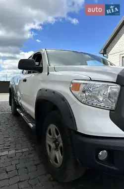 Toyota Tundra 2013
