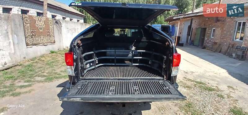 Пикап Toyota Tundra 2010 в Бахмаче