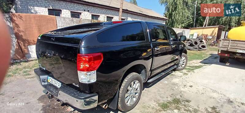 Пикап Toyota Tundra 2010 в Бахмаче