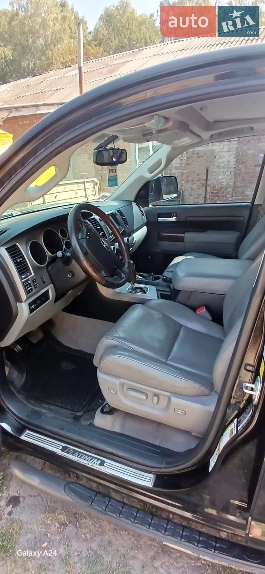 2010 Toyota Tundra - мініатюра 12