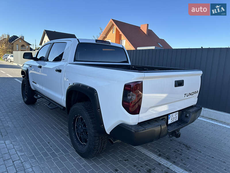 Пікап Toyota Tundra 2018 в Луцьку