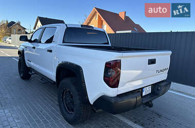 Пікап Toyota Tundra 2018 в Луцьку