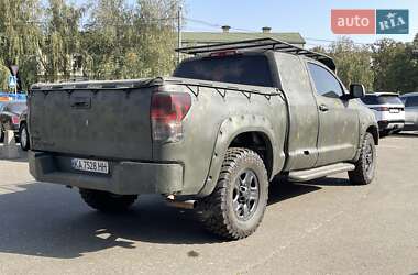 Пікап Toyota Tundra 2009 в Києві