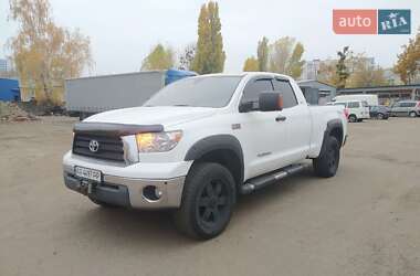 Пикап Toyota Tundra 2007 в Киеве