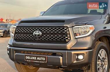 Пикап Toyota Tundra 2019 в 