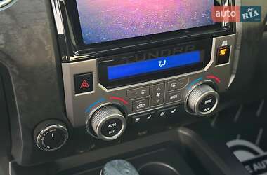Пикап Toyota Tundra 2019 в 