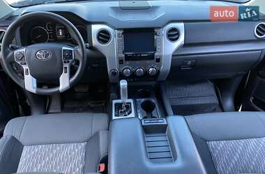 Пикап Toyota Tundra 2020 в 