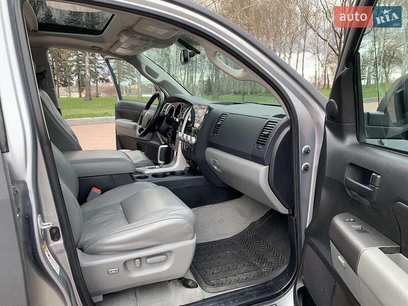 Пікап Toyota Tundra 2011 в Житомирі