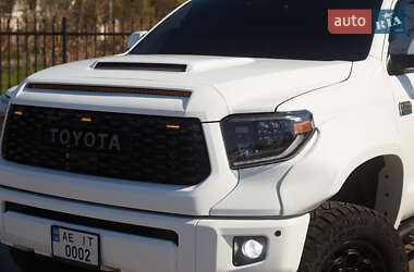 Пикап Toyota Tundra 2019 в 