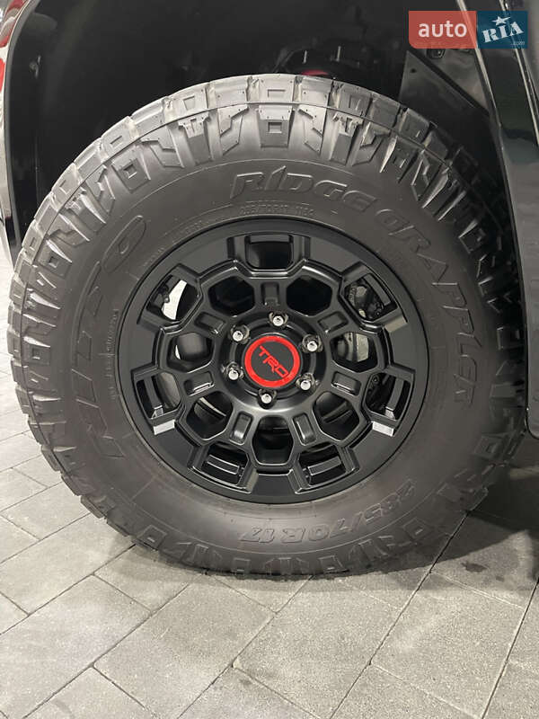 Пикап Toyota Tundra 2022 в Коломые