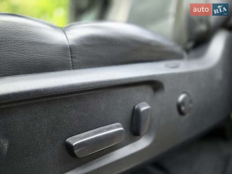 Пікап Toyota Tundra 2019 в Львові