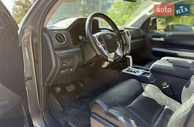 Пикап Toyota Tundra 2019 в 