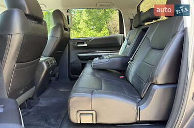 Пикап Toyota Tundra 2019 в 