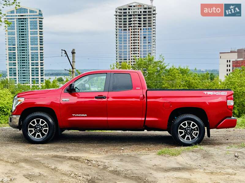 Пікап Toyota Tundra 2018 в Дніпрі
