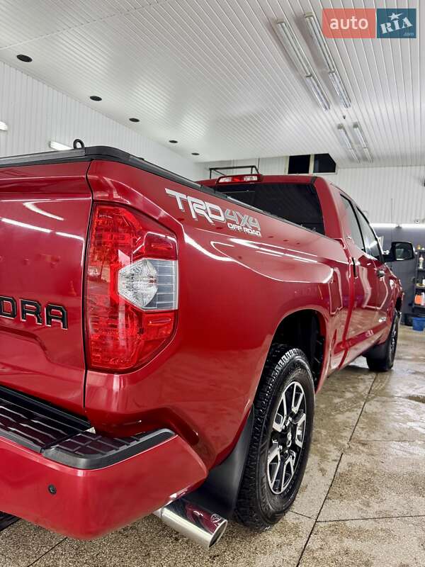 Пікап Toyota Tundra 2018 в Дніпрі