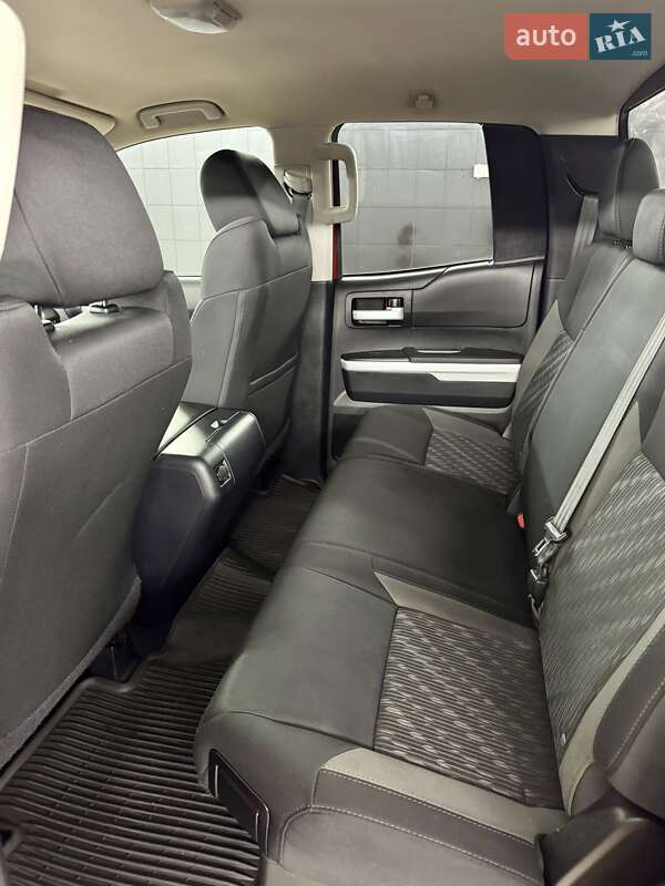Пікап Toyota Tundra 2018 в Дніпрі