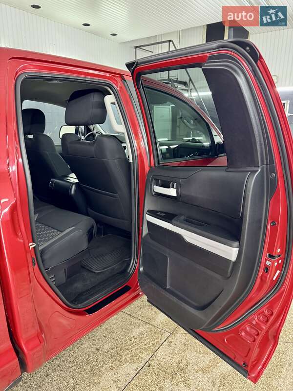 Пікап Toyota Tundra 2018 в Дніпрі