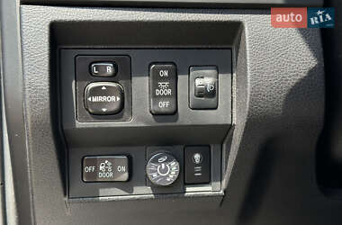 Пикап Toyota Tundra 2014 в 