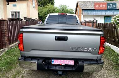 Пикап Toyota Tundra 2017 в 