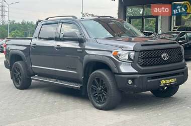 Пікап Toyota Tundra 2019 в Чернівцях