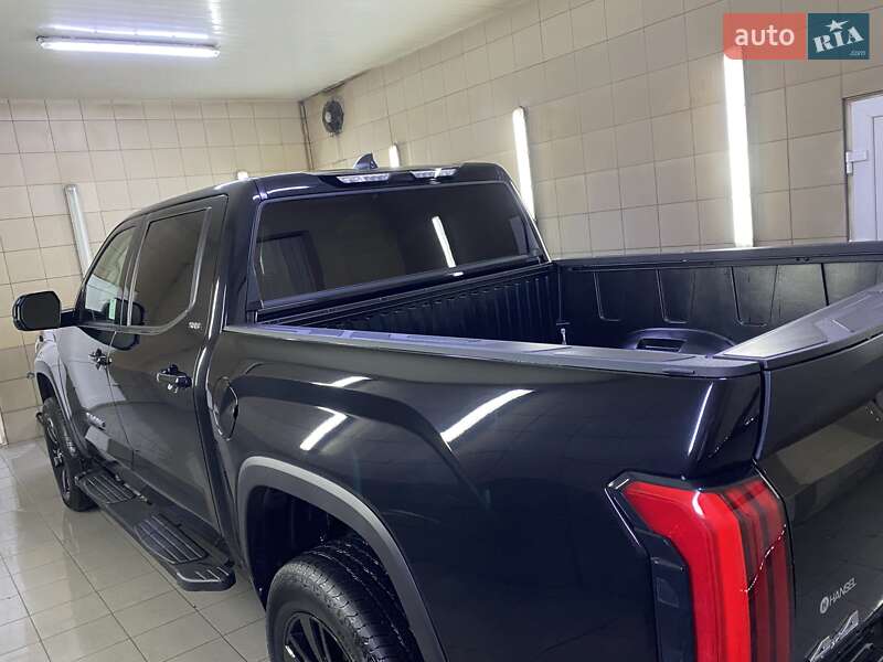Пікап Toyota Tundra 2024 в Умані
